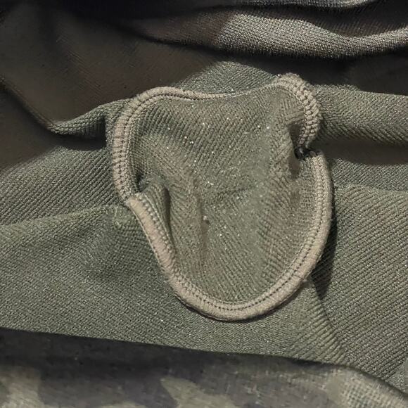 Spanx Look at Me Now Seamless Leggings - Green Camo - XL - Picture 7 of 10